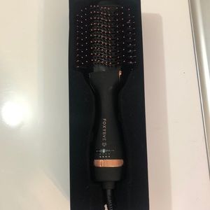 Foxybae blowout dryer brush